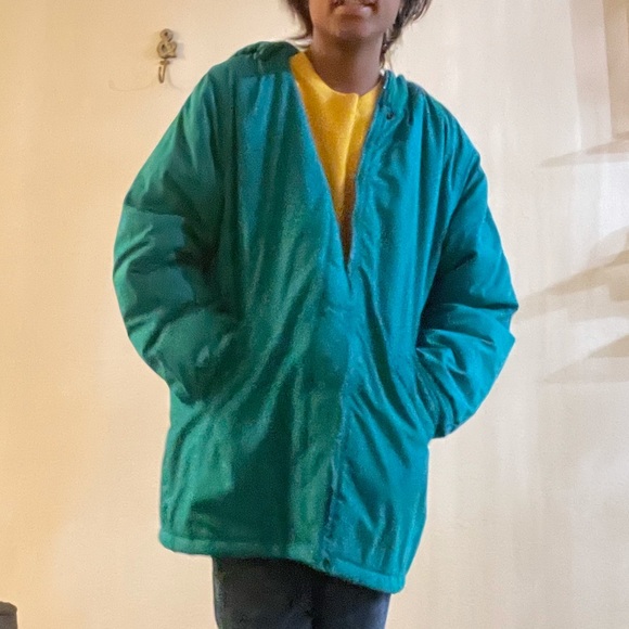 Cabin Creek Jacket - Picture 2 of 9